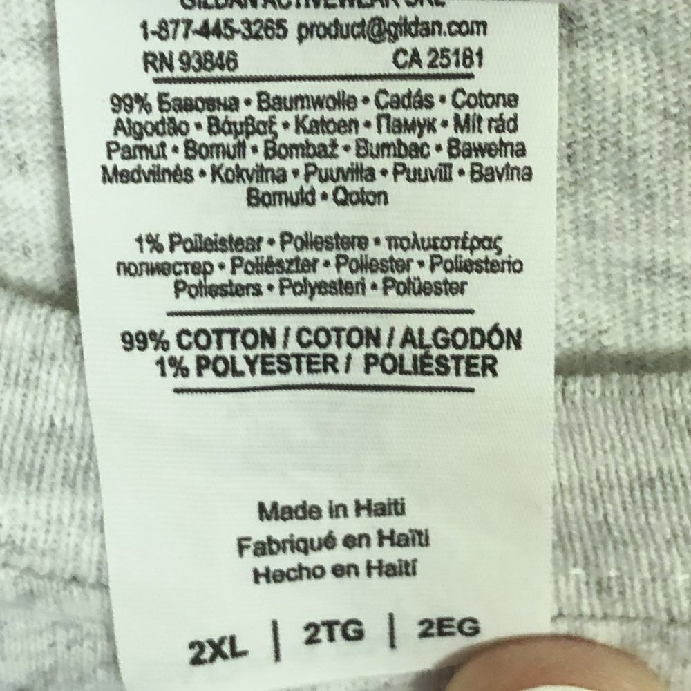 Gildan Women's Tee Shirt - Picture 4 of 4